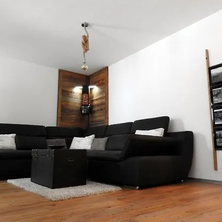 Apartamento Saas-almagell Sleeps 10 Wifi